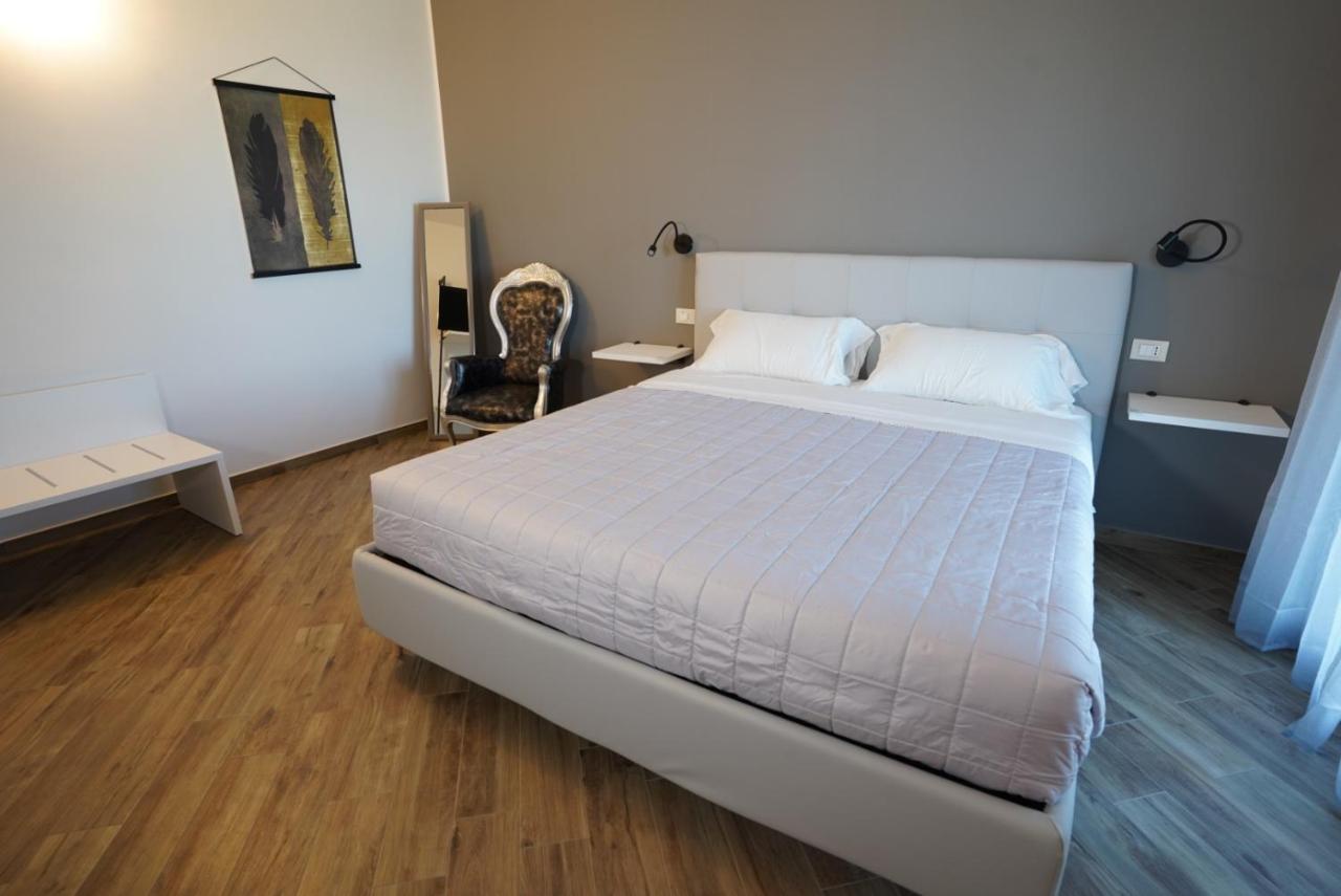 Casale Ferrantino Guest House Giulianova Exterior photo