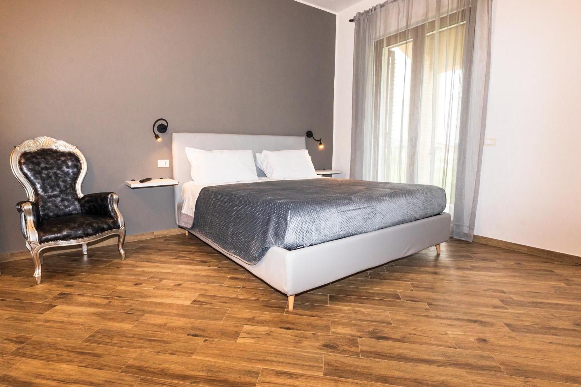 Casale Ferrantino Guest House Giulianova Exterior photo